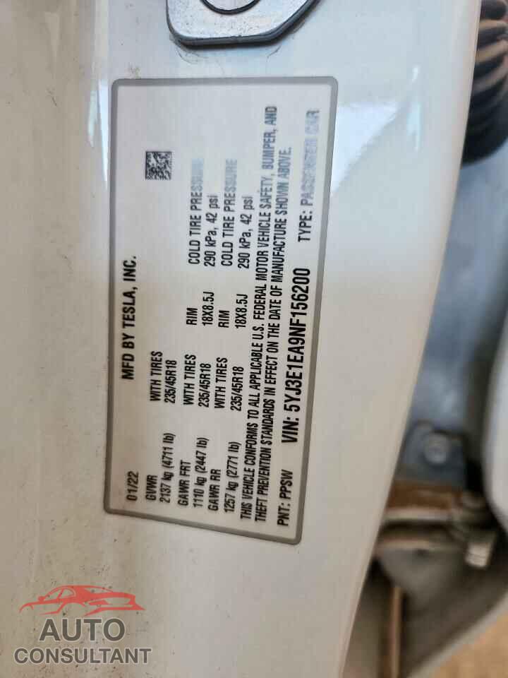 TESLA MODEL 3 2022 - 5YJ3E1EA9NF156200