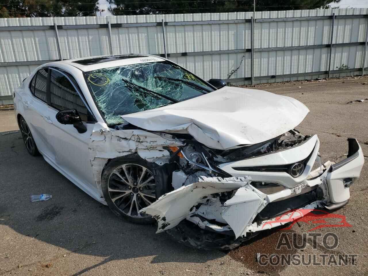 TOYOTA CAMRY 2019 - 4T1B11HK3KU694093