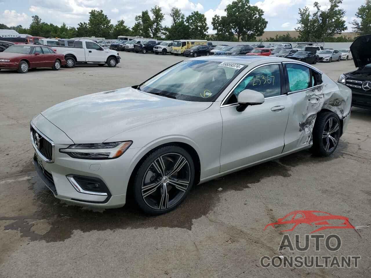 VOLVO S60 2019 - 7JRA22TL6KG009359