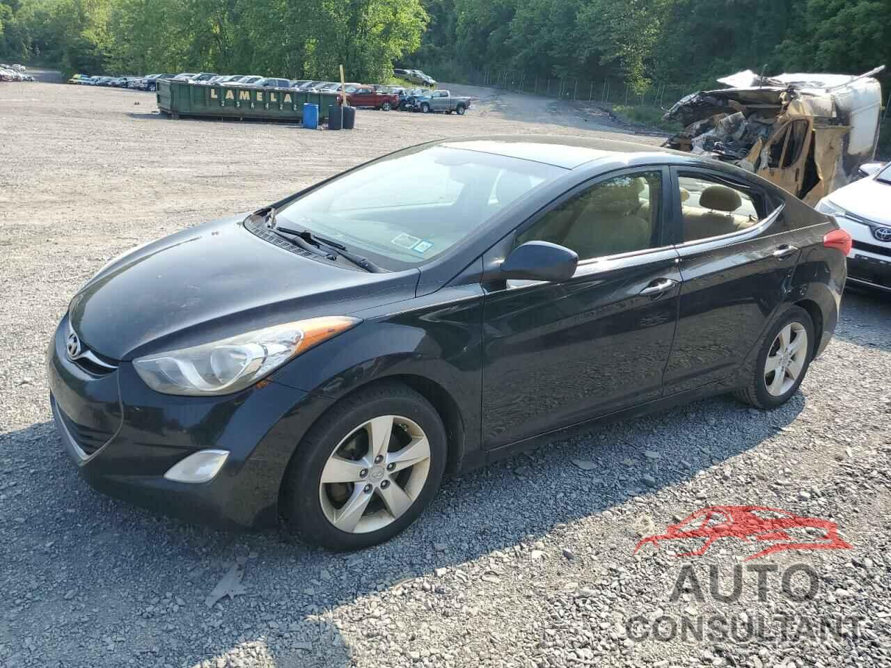 HYUNDAI ELANTRA 2013 - 5NPDH4AE3DH161589