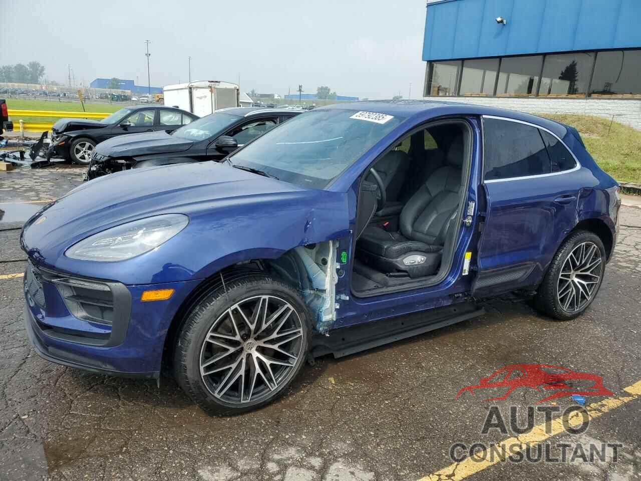 PORSCHE MACAN 2022 - WP1AA2A58NLB09057