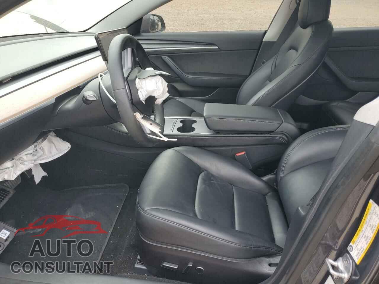 TESLA MODEL 3 2019 - 5YJ3E1EB0NF103216