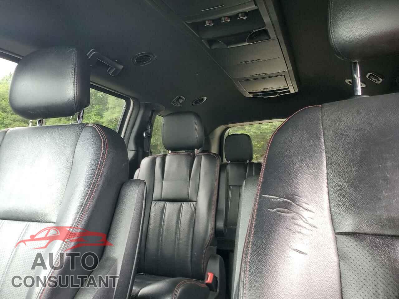 DODGE CARAVAN 2011 - 2D4RN7DG2BR697420