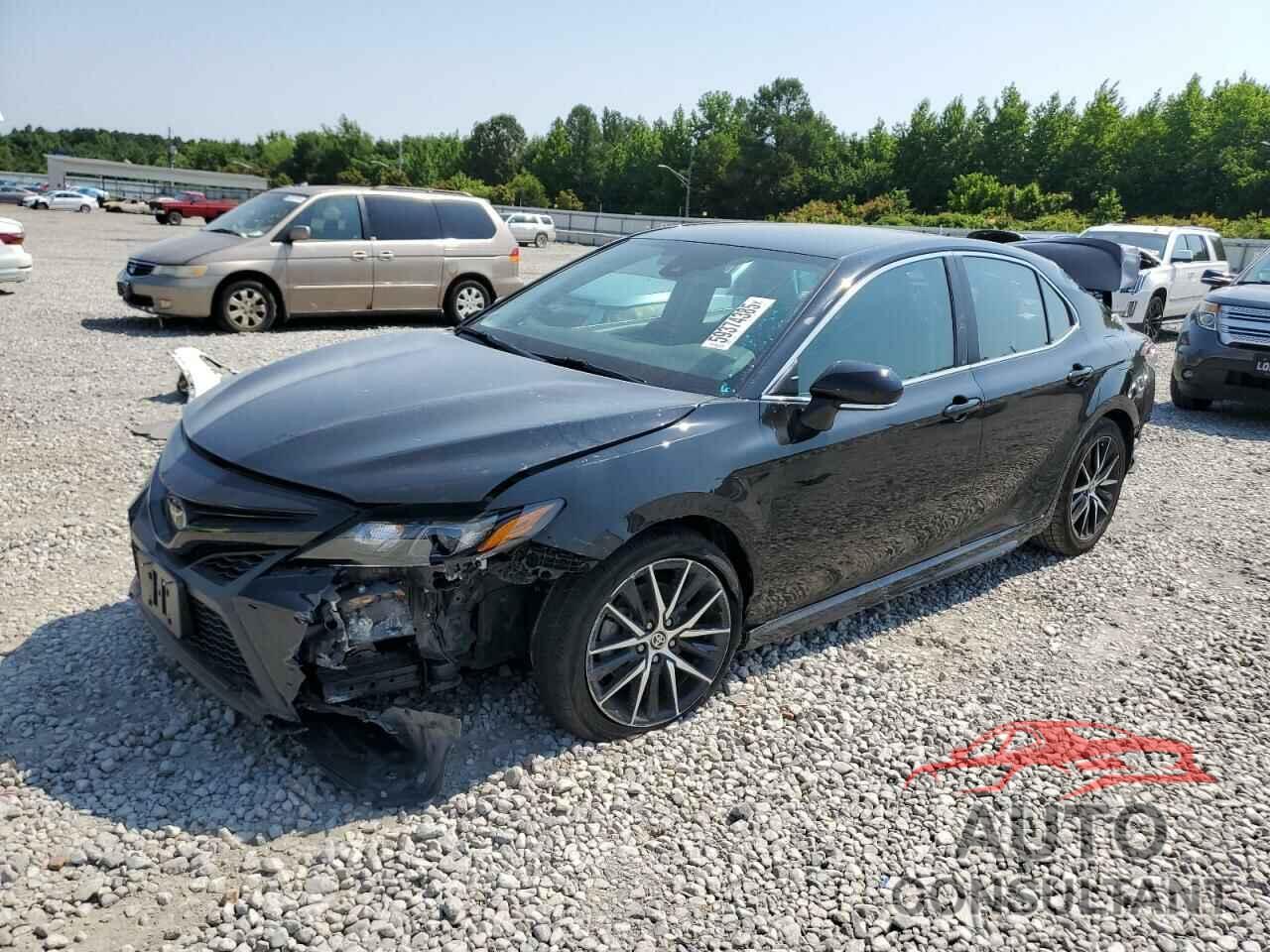 TOYOTA CAMRY 2022 - 4T1G11AK8NU695194