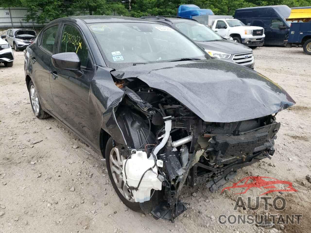 TOYOTA YARIS 2017 - 3MYDLBYV4HY166545