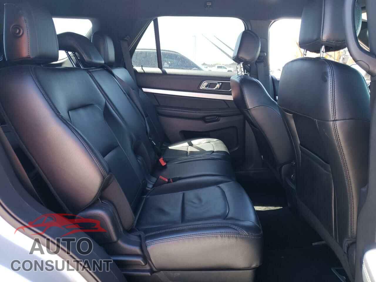 FORD EXPLORER 2017 - 1FM5K7D86HGA61974