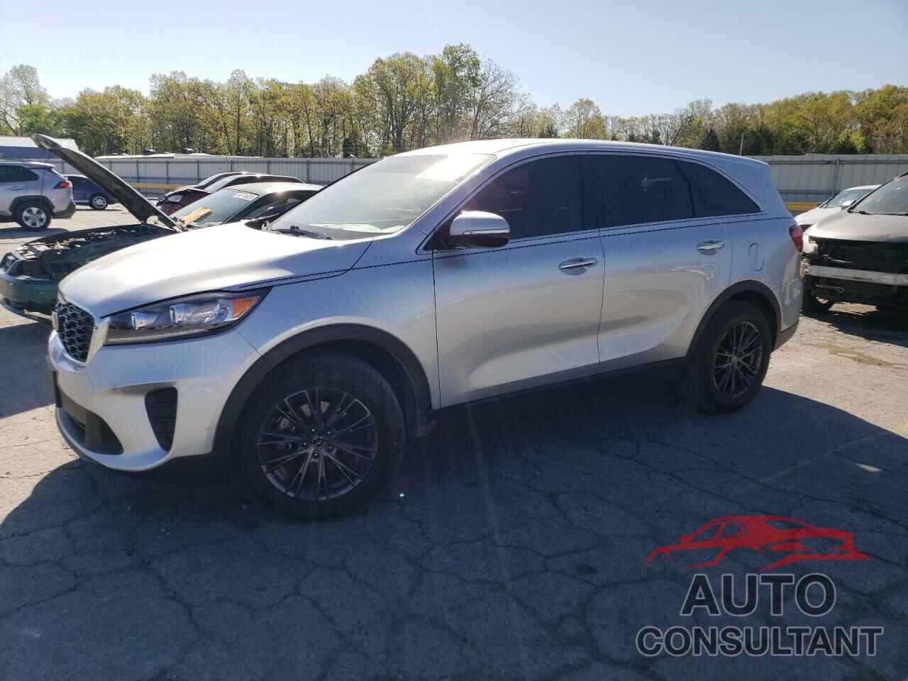 KIA SORENTO 2019 - 5XYPG4A36KG587845