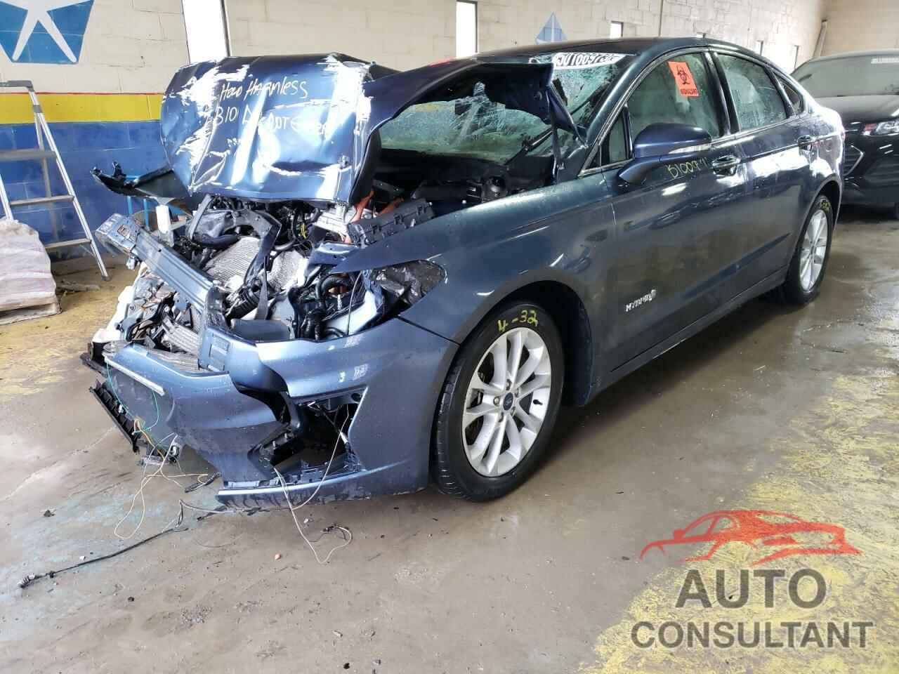 FORD FUSION 2019 - 3FA6P0MU7KR123709