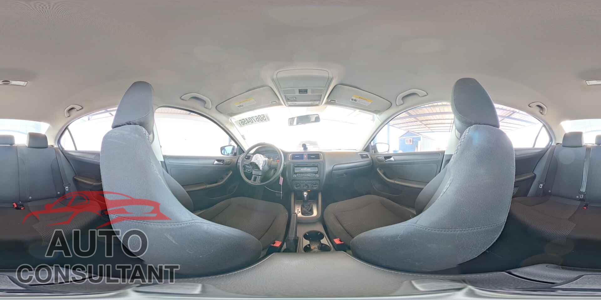 VOLKSWAGEN JETTA 2014 - 3VW2K7AJ6EM303319