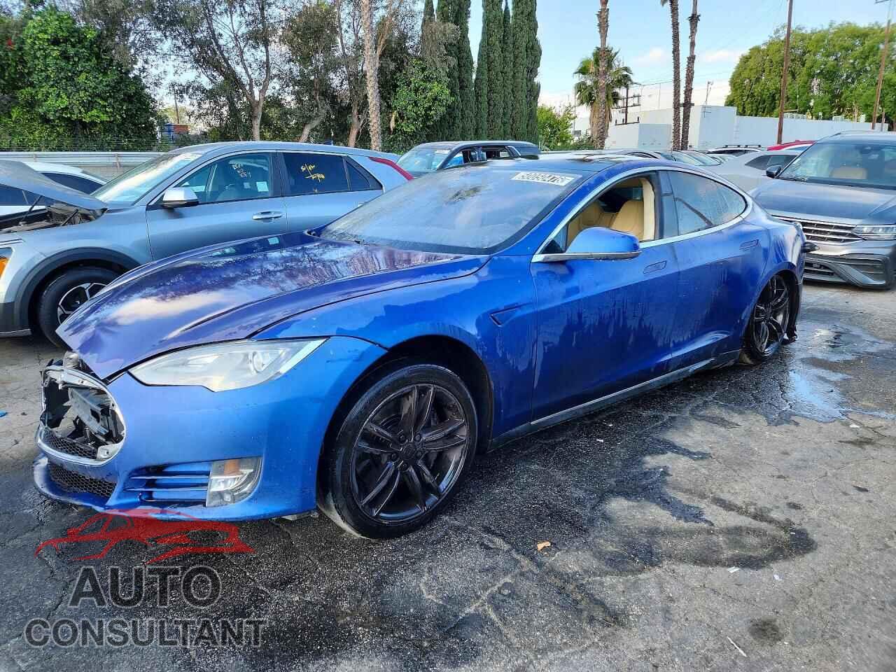 TESLA MODEL S 2013 - 5YJSA1CN6DFP04231