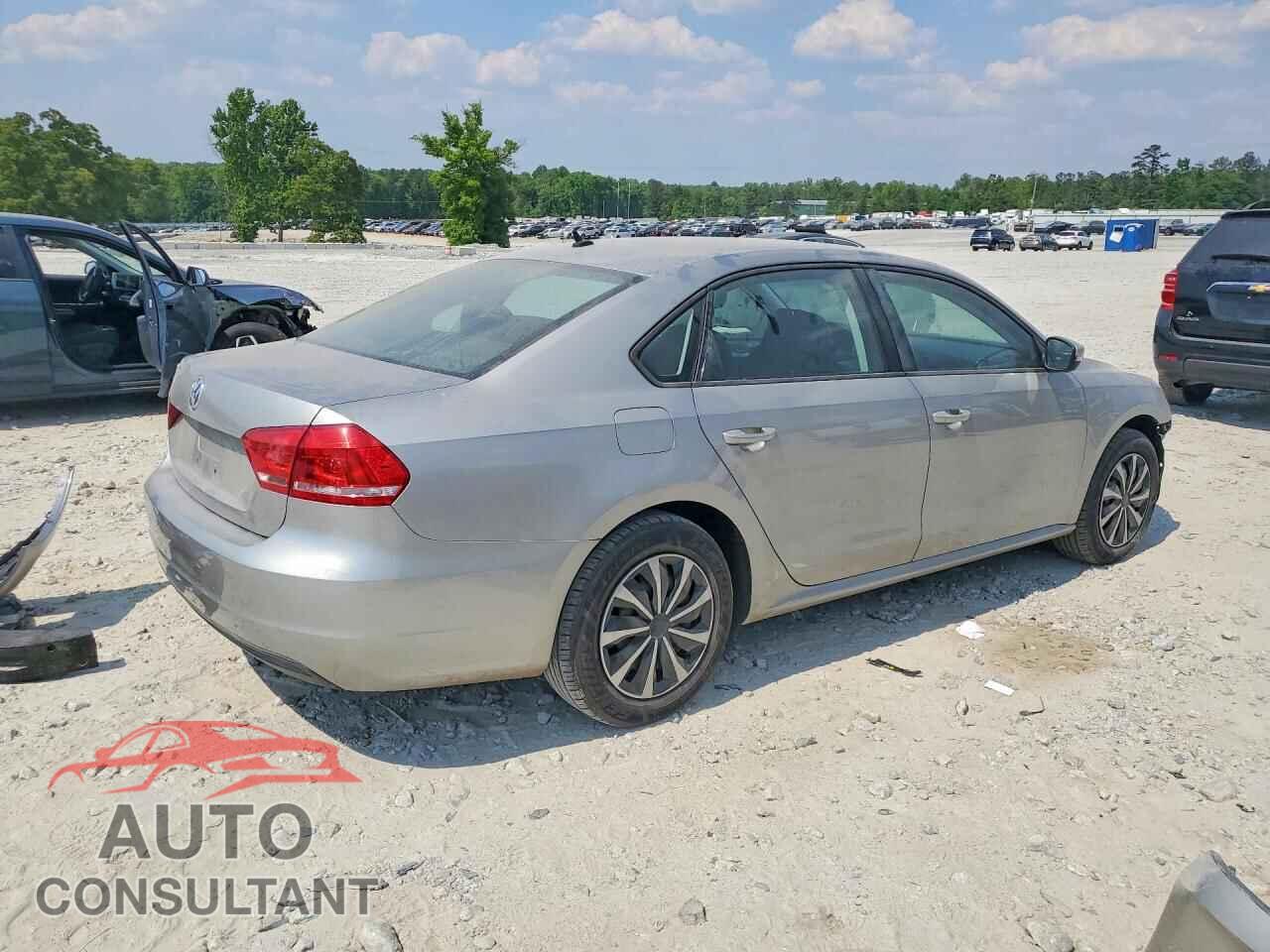 VOLKSWAGEN PASSAT 2014 - 1VWAP7A39EC009915