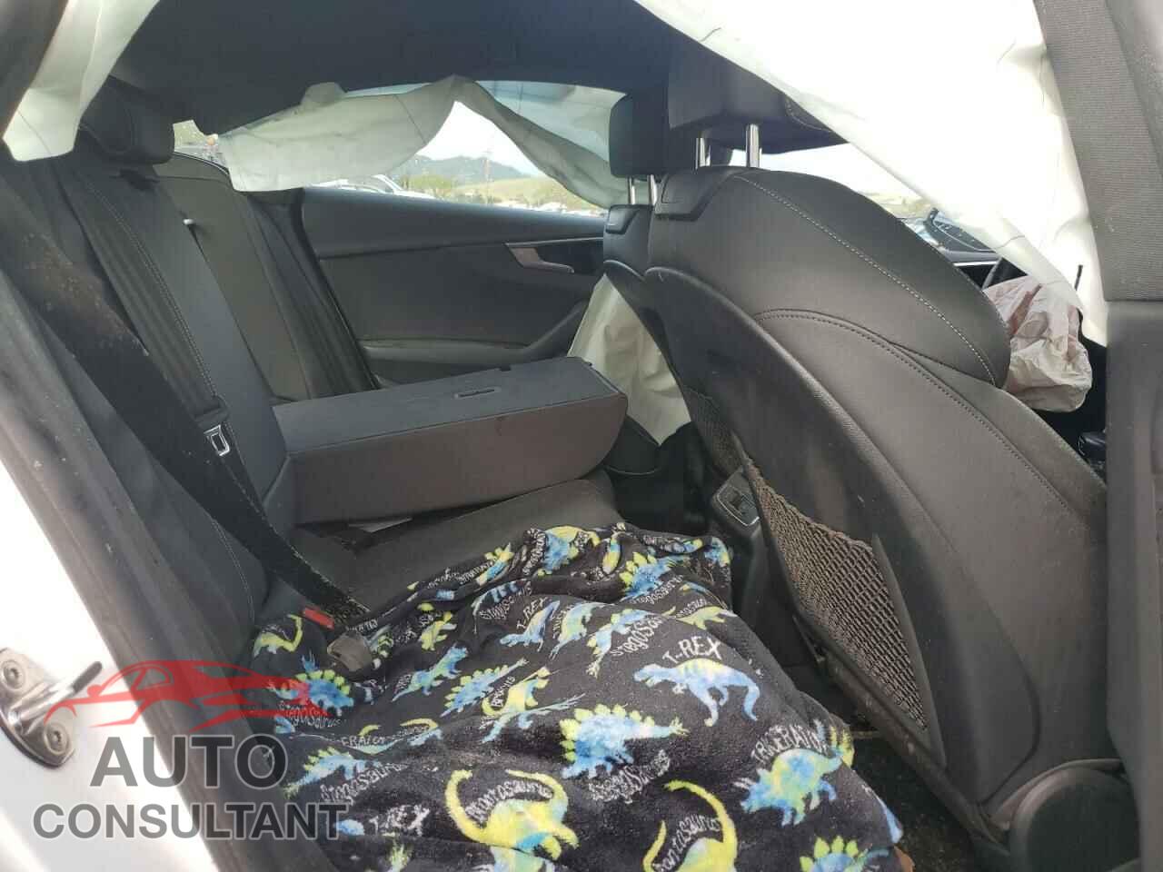 AUDI A5 2021 - WAUDACF5XMA017775