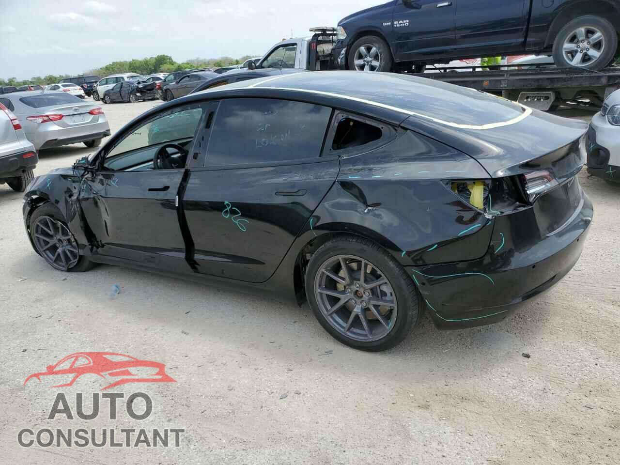 TESLA MODEL 3 2021 - 5YJ3E1EA9MF859343