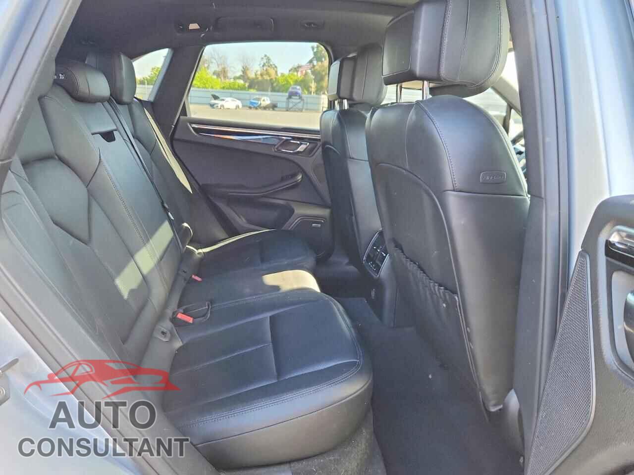 PORSCHE MACAN 2017 - WP1AB2A52HLB16961