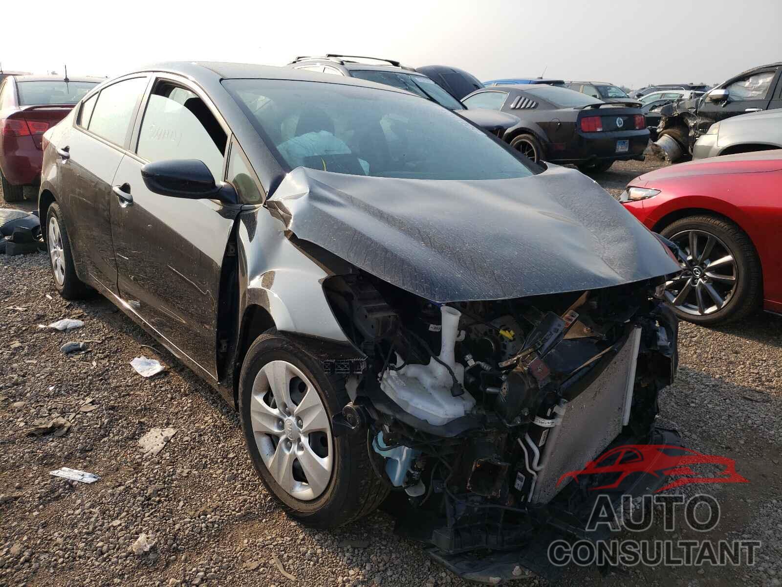KIA FORTE 2018 - 3KPFK4A73JE210270