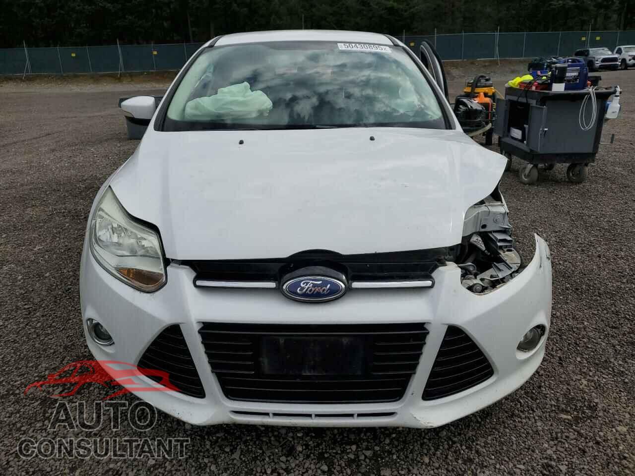 FORD FOCUS 2012 - 1FAHP3M26CL135407