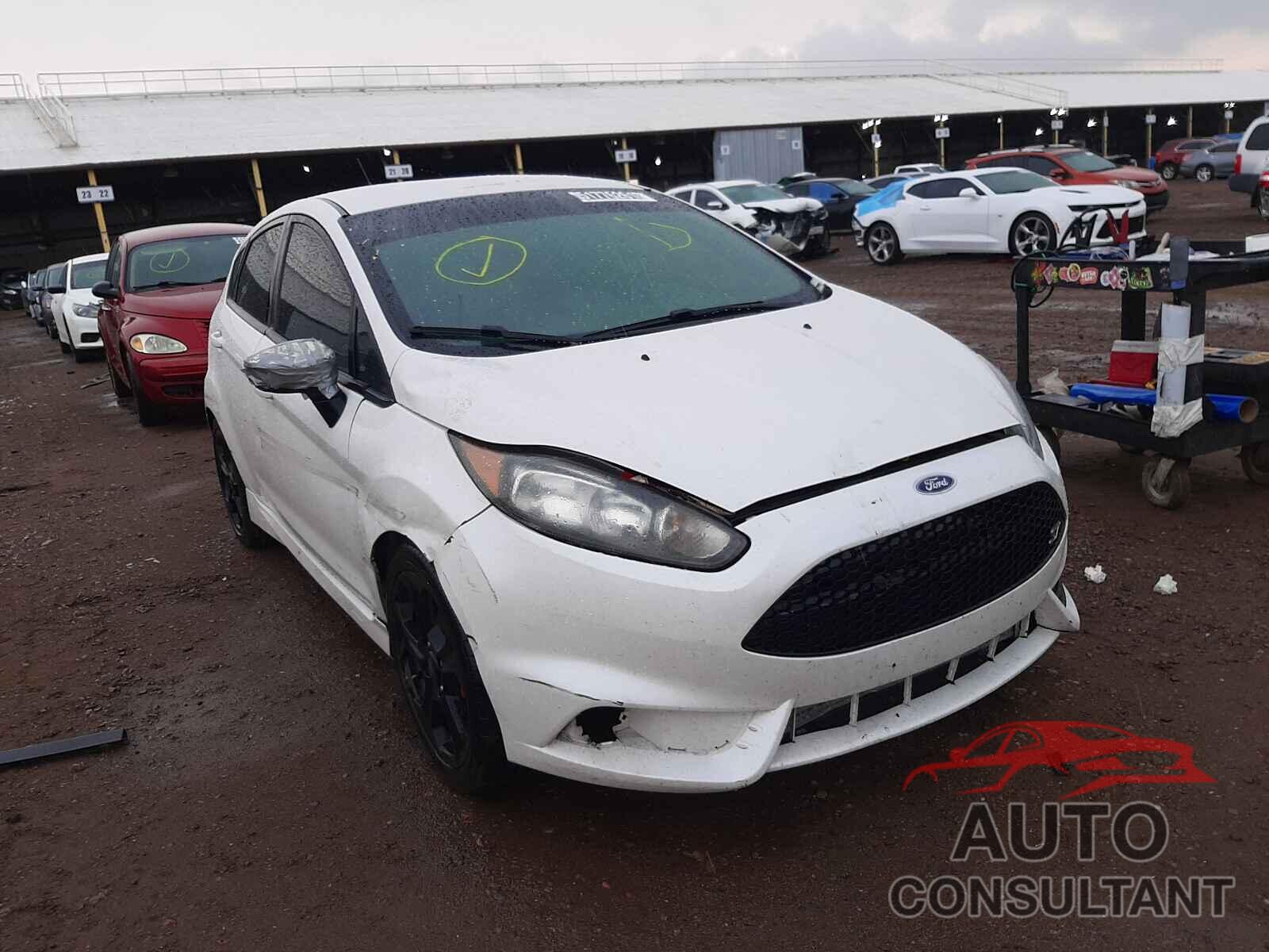 FORD FIESTA 2018 - 3FADP4GX1JM124905