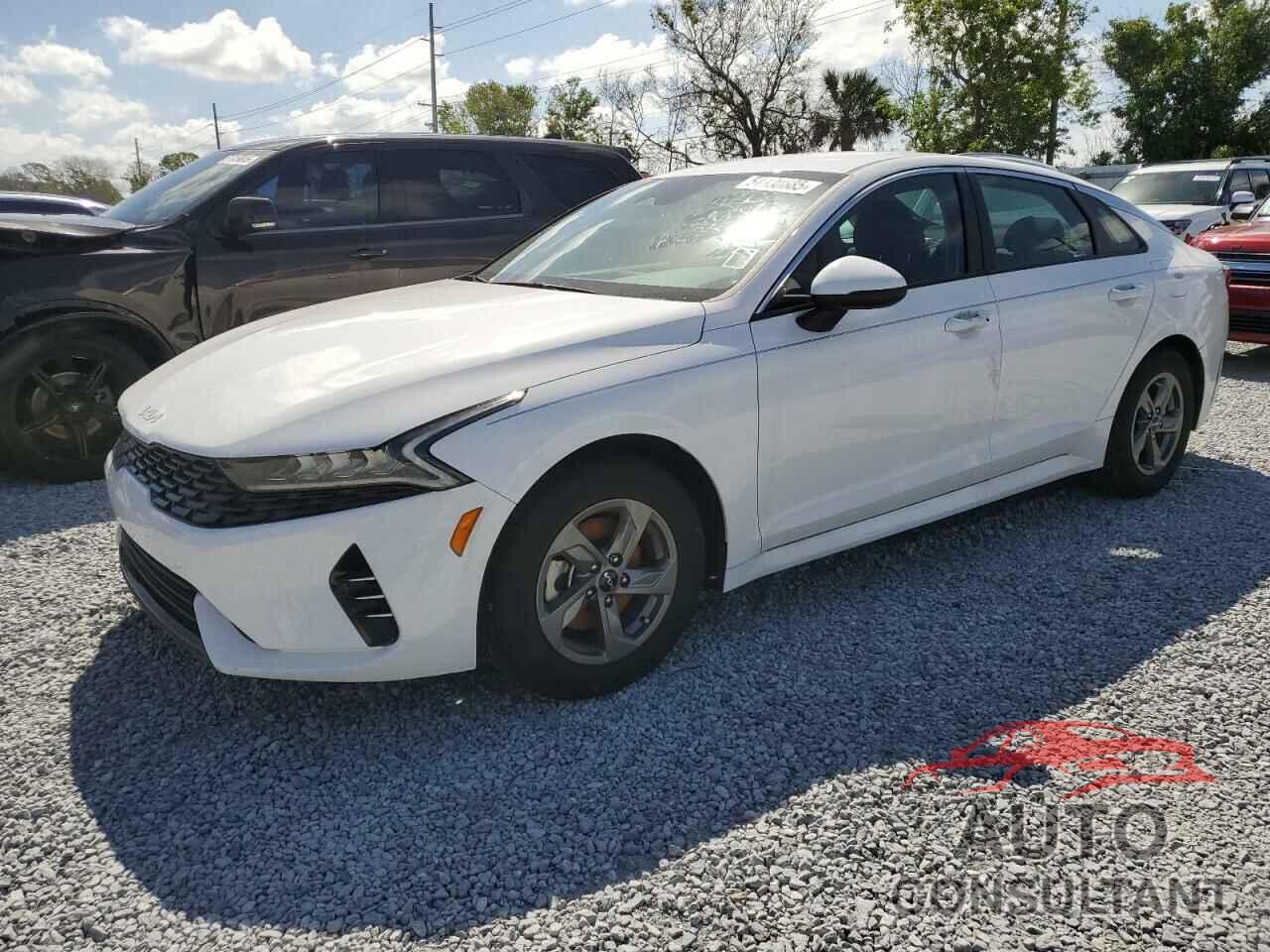 KIA K5 2024 - 5XXG14J23RG250489