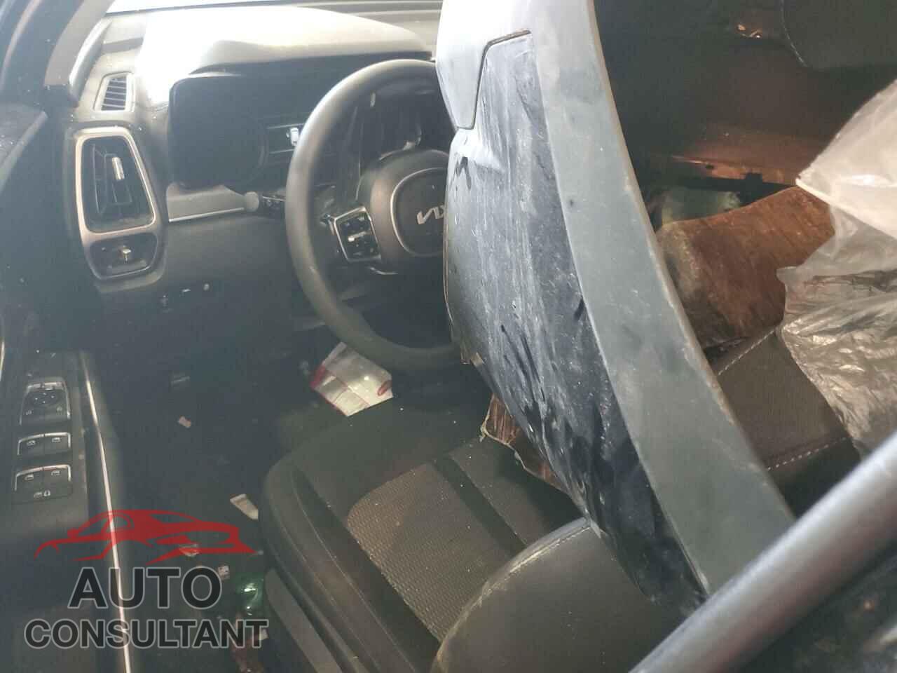 KIA SORENTO 2023 - 5XYRG4LC3PG234878