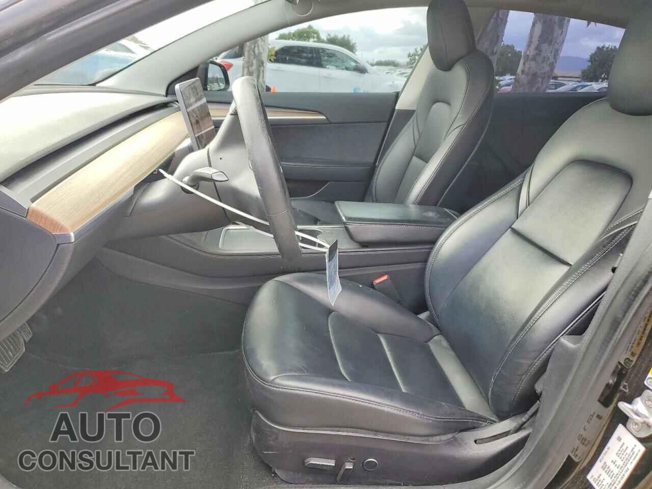 TESLA MODEL 3 2022 - 5YJ3E1EB2NF123645