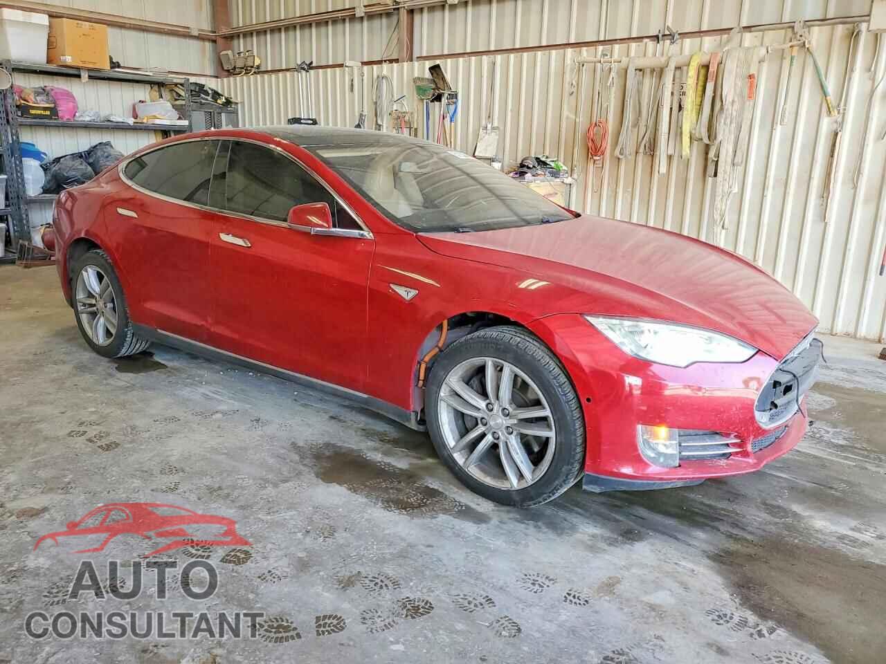 TESLA MODEL S 2015 - 5YJSA1H24FF082259