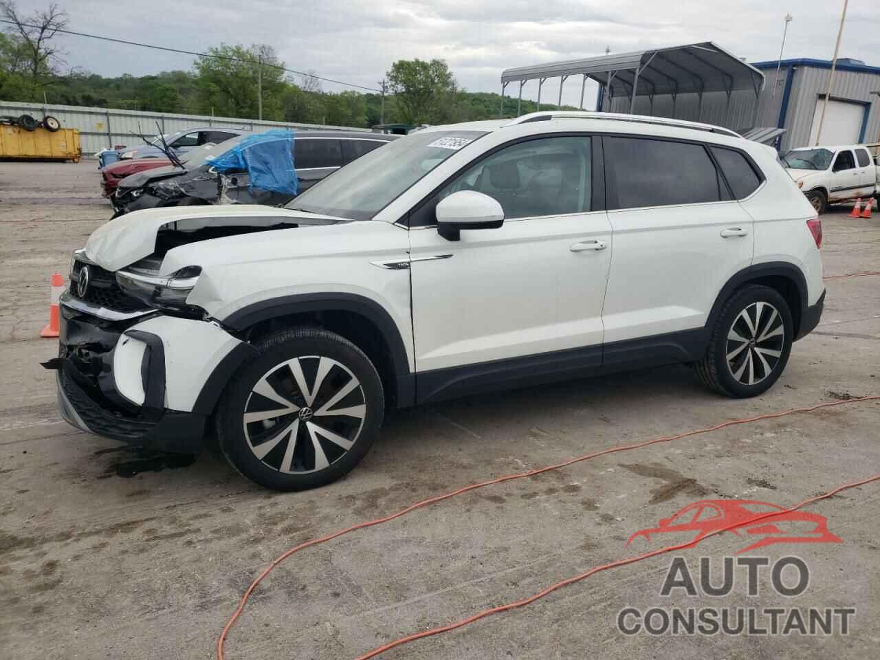 VOLKSWAGEN TAOS SE IQ 2022 - 3VVPX7B20NM076874