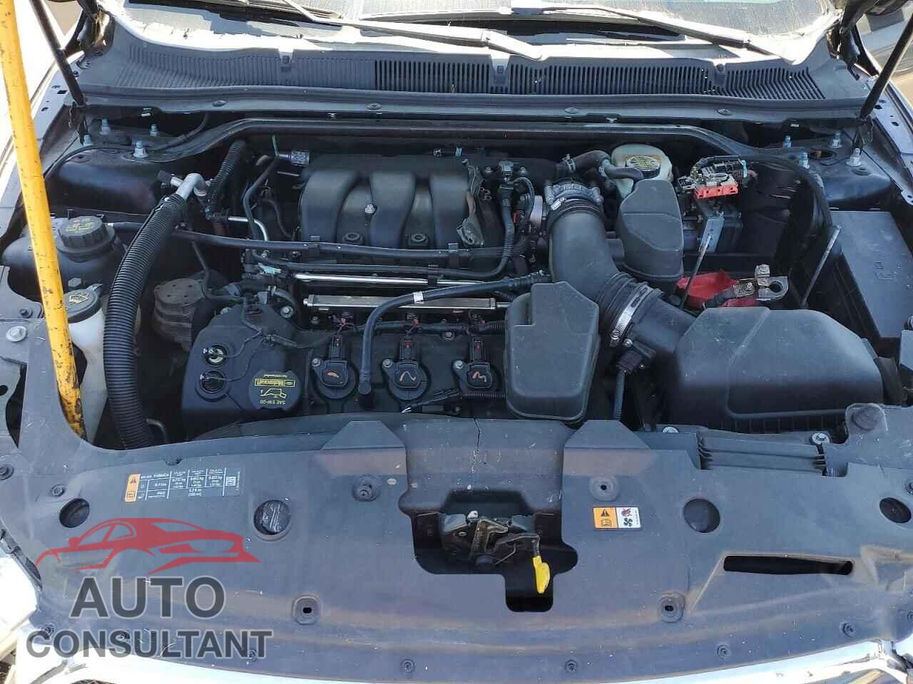 FORD TAURUS 2013 - 1FAHP2F83DG192976