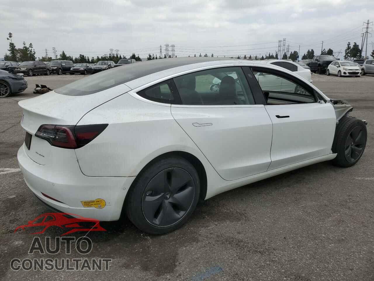 TESLA MODEL 3 2020 - 5YJ3E1EB1LF800441