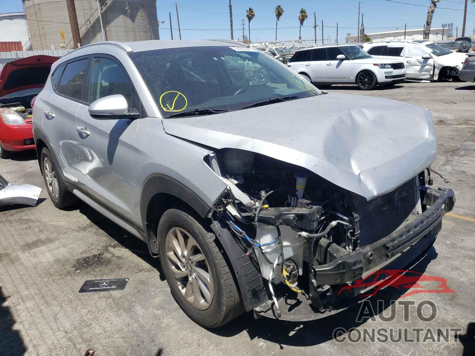 HYUNDAI TUCSON 2017 - KM8J33A40HU446454