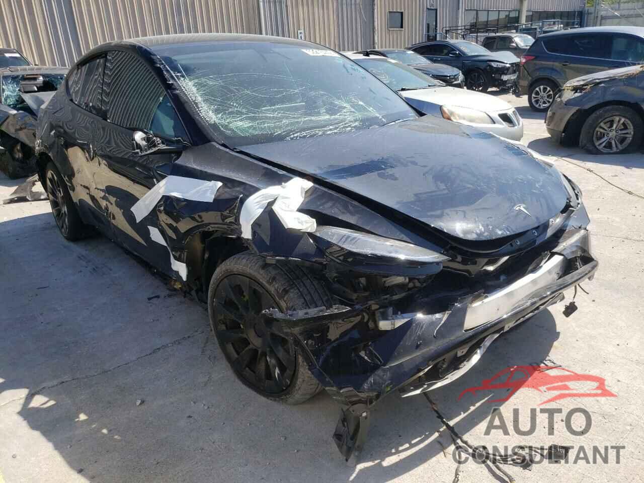 TESLA MODEL Y 2021 - 5YJYGDEE7MF089633