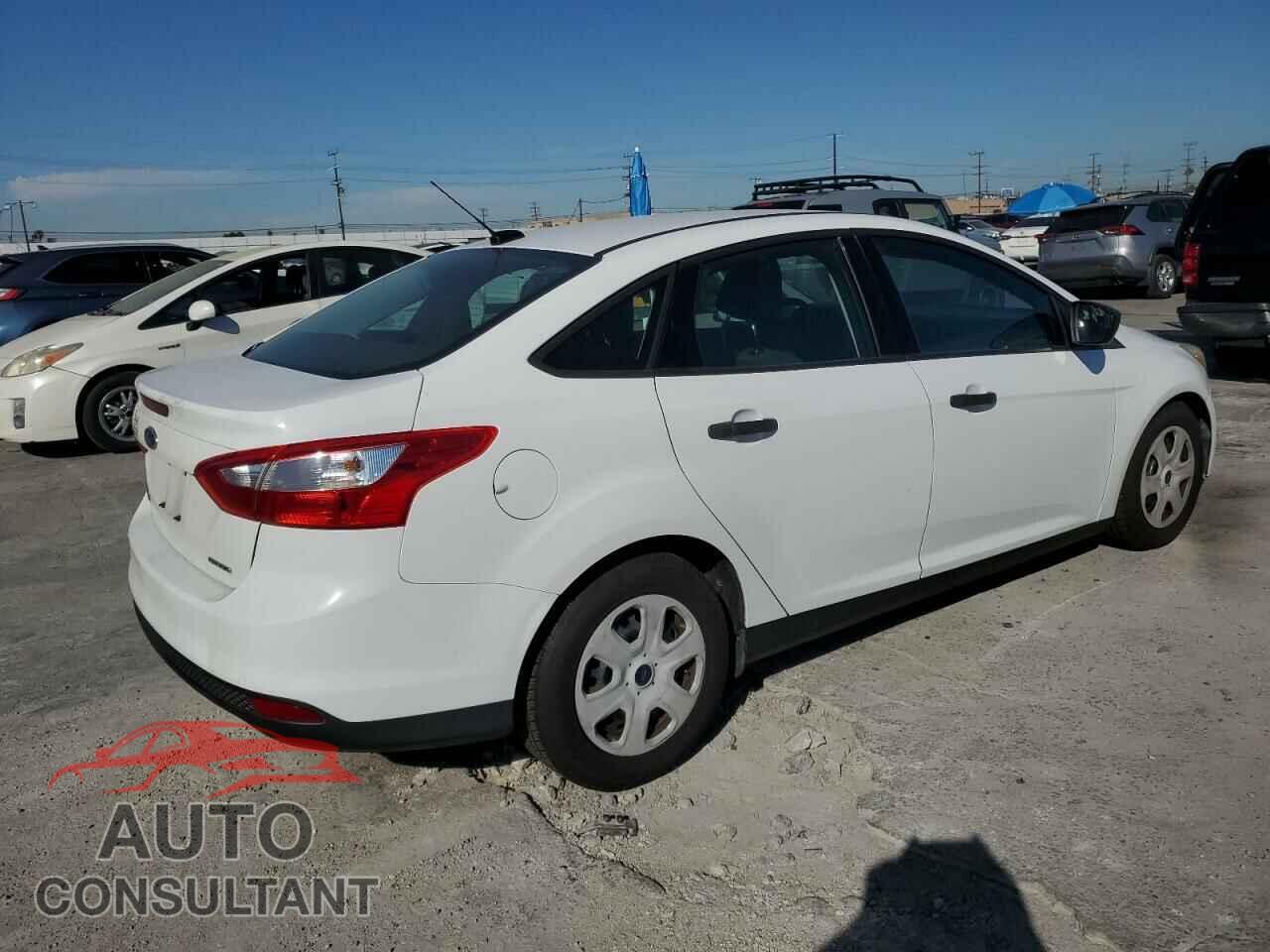 FORD FOCUS 2014 - 1FADP3E29EL225831