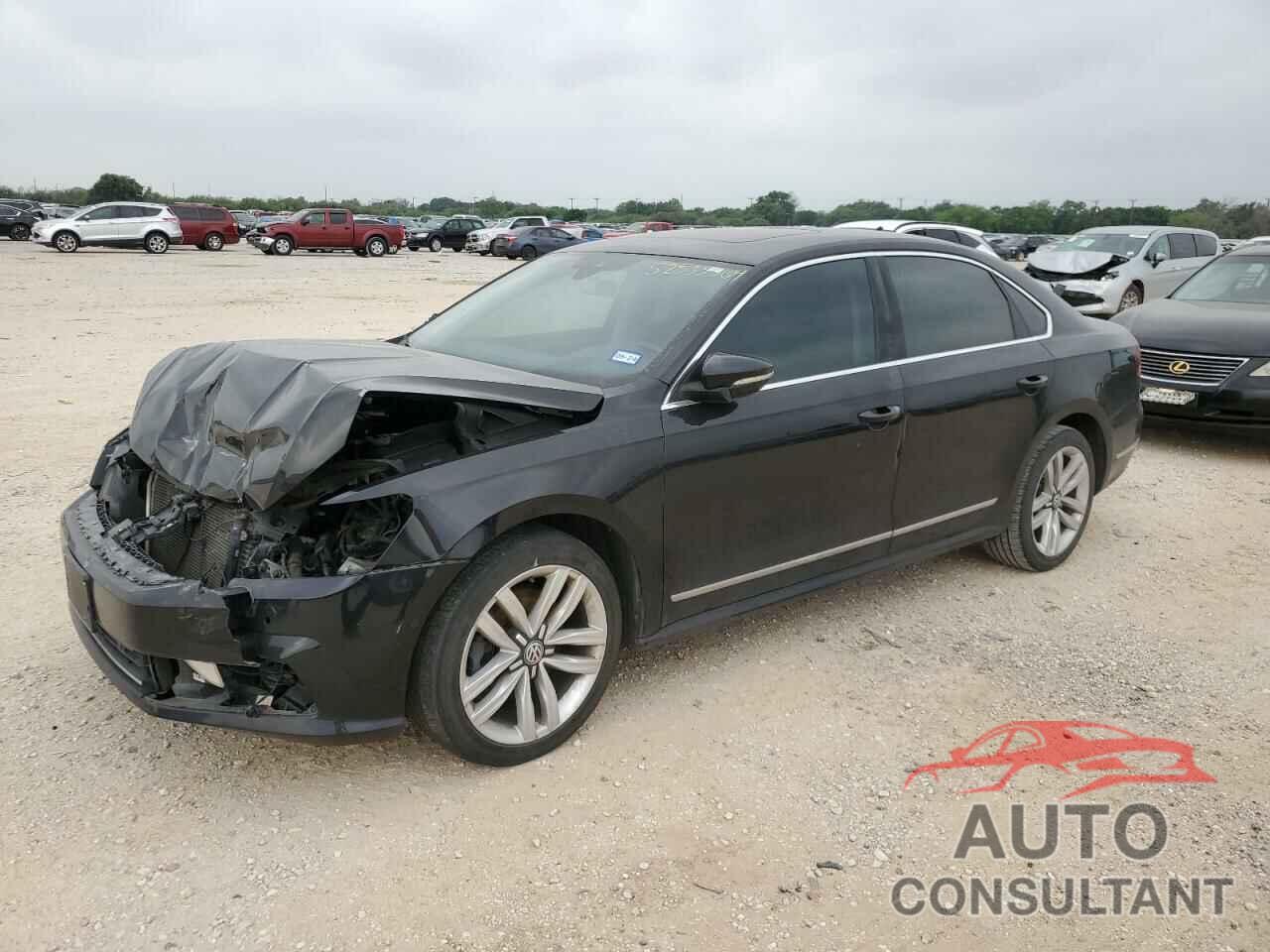 VOLKSWAGEN PASSAT 2017 - 1VWCT7A31HC061550