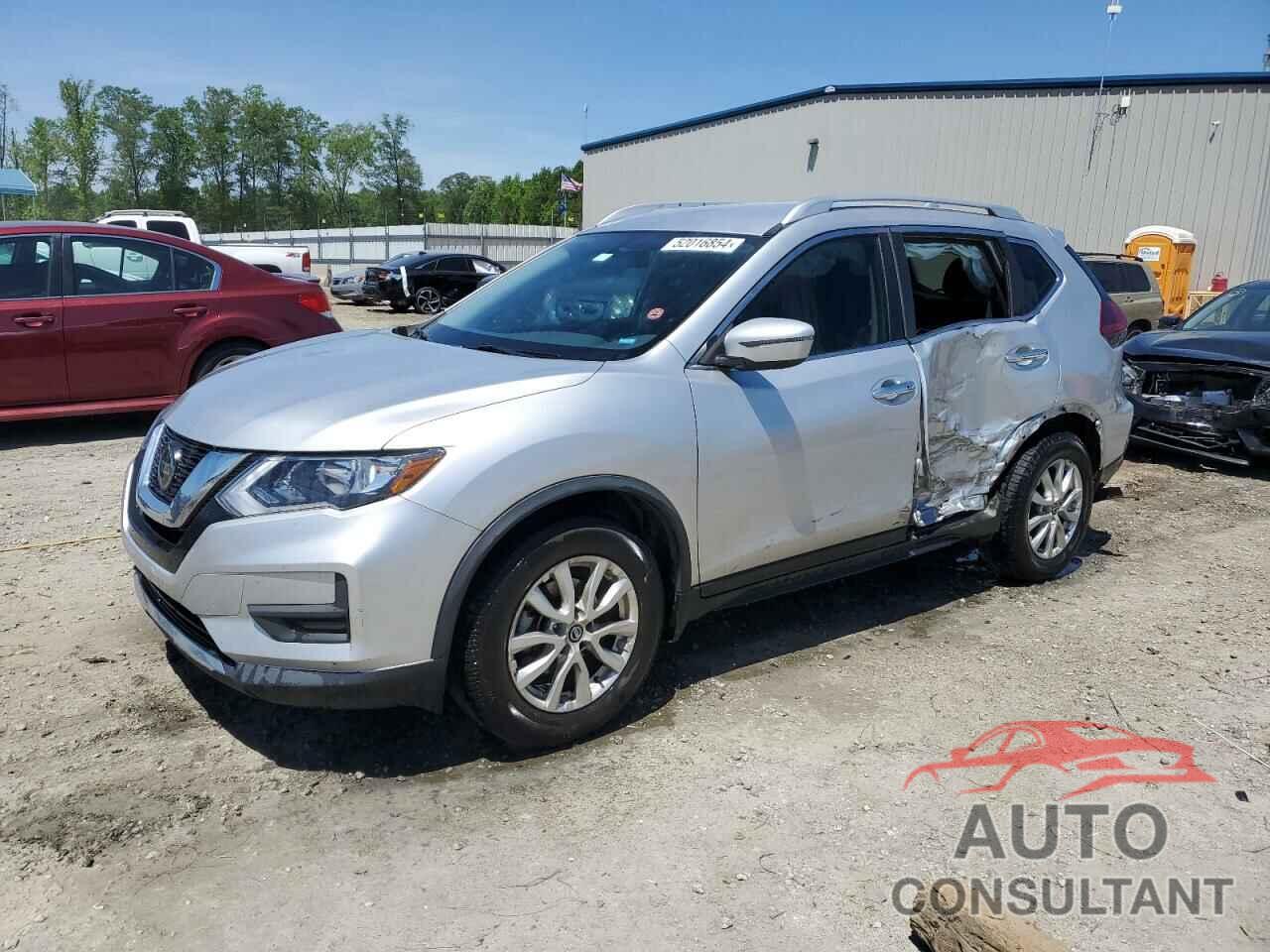 NISSAN ROGUE 2018 - KNMAT2MTXJP614526