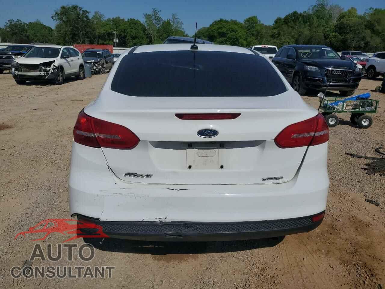 FORD FOCUS 2016 - 1FADP3E29GL285143
