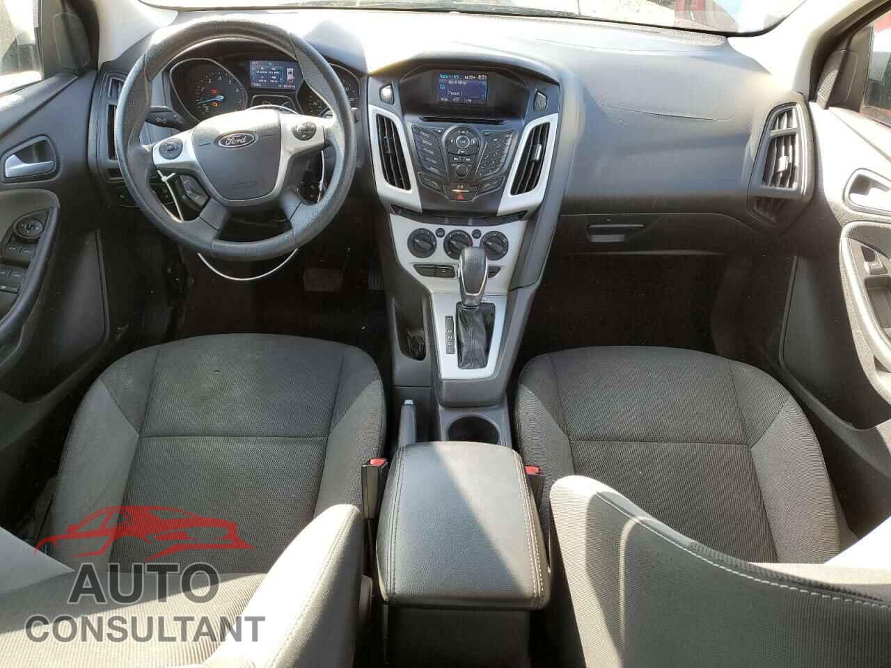 FORD FOCUS 2014 - 1FADP3F27EL133261