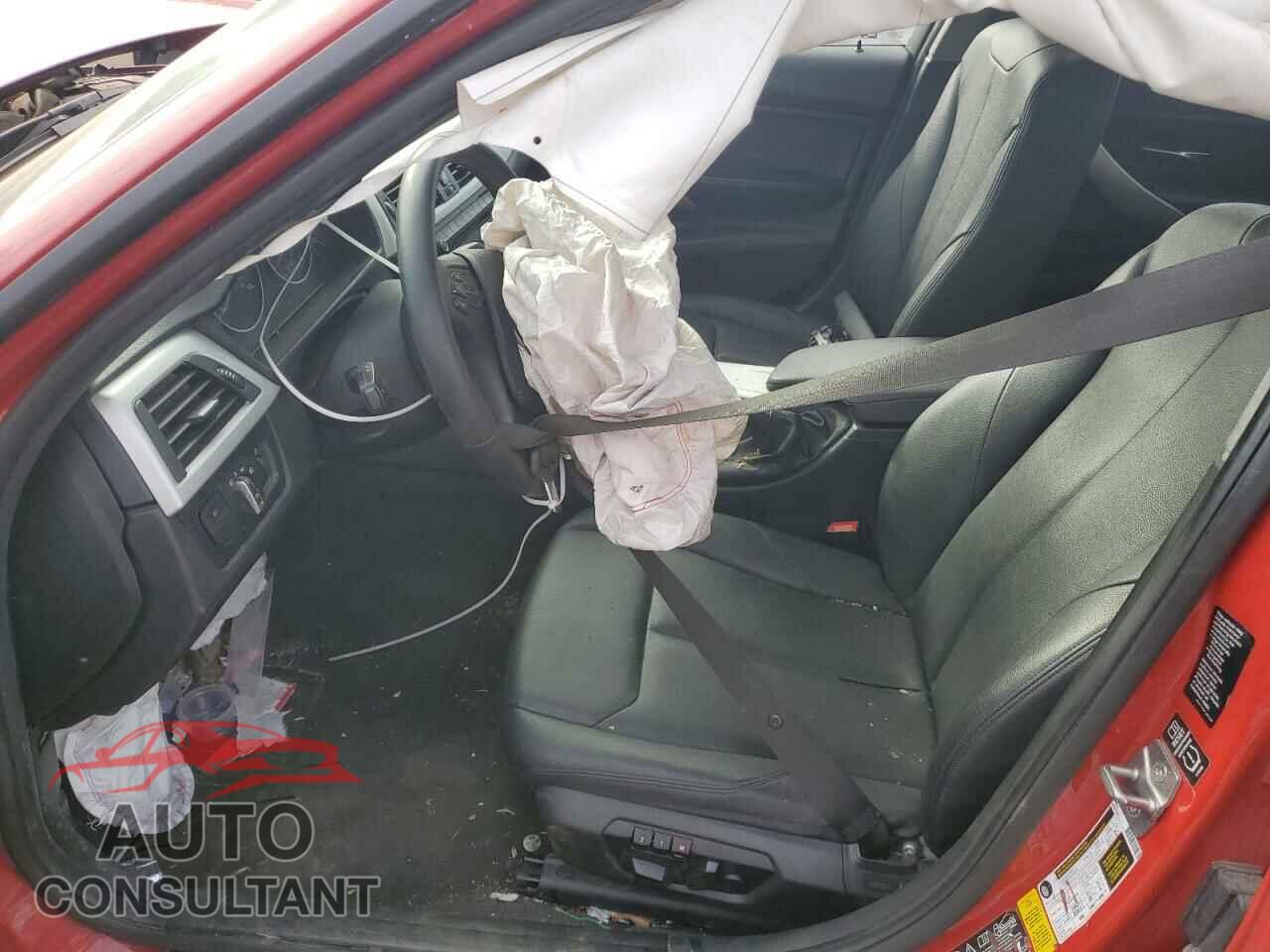 BMW 3 SERIES 2013 - WBA3C3C57DF979366