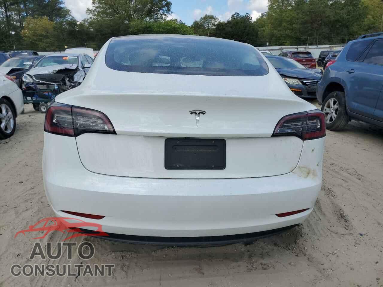 TESLA MODEL 3 2023 - 5YJ3E1EA4PF402377