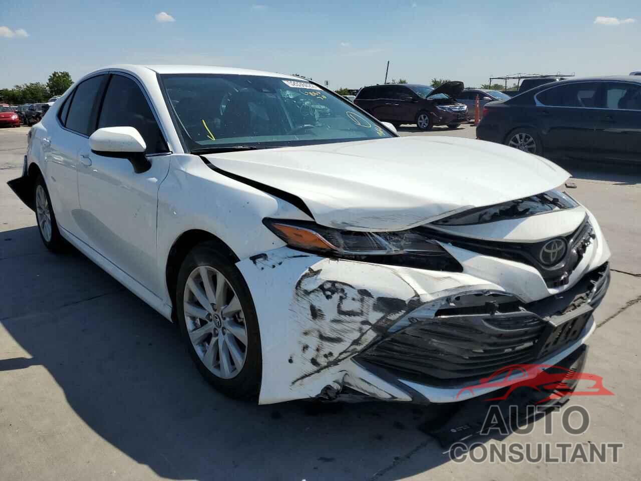 TOYOTA CAMRY 2019 - 4T1B11HK0KU856620