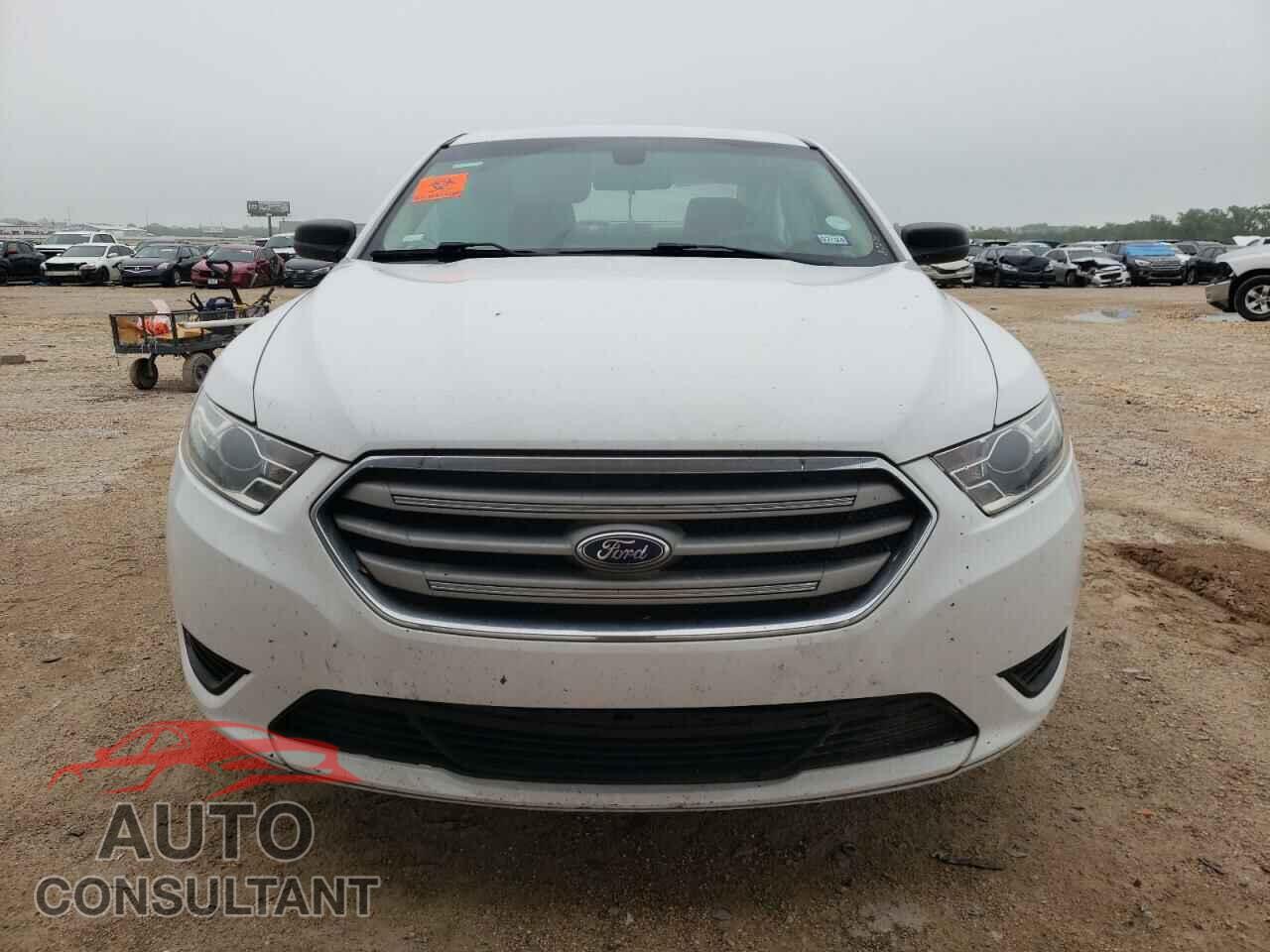 FORD TAURUS 2017 - 1FAHP2D8XHG114686