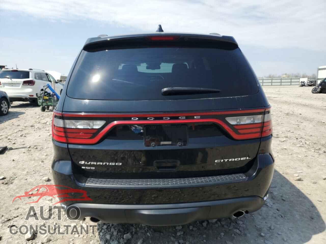 DODGE DURANGO 2015 - 1C4SDJET6FC861230