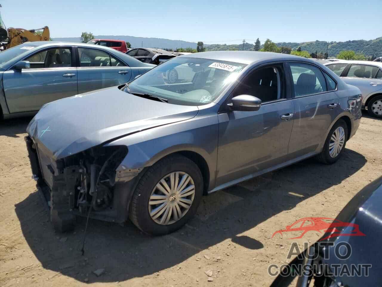 VOLKSWAGEN PASSAT 2015 - 1VWAT7A38FC050906