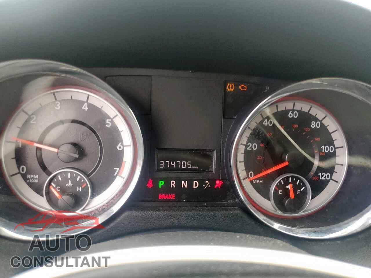 DODGE CARAVAN 2011 - 2D4RN3DG2BR601097