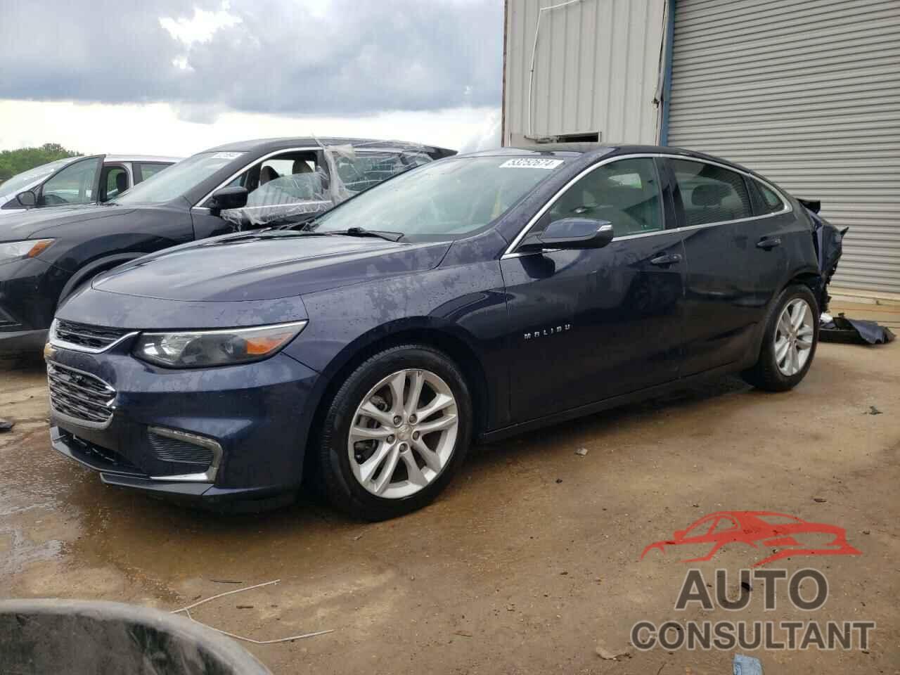 CHEVROLET MALIBU 2017 - 1G1ZE5ST8HF247264