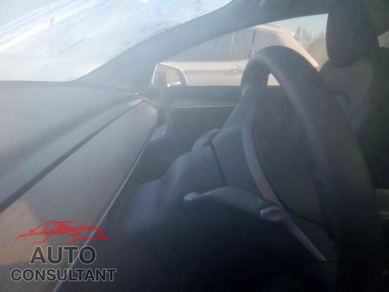 TESLA MODEL 3 2023 - LRW3E1EB3PC843694