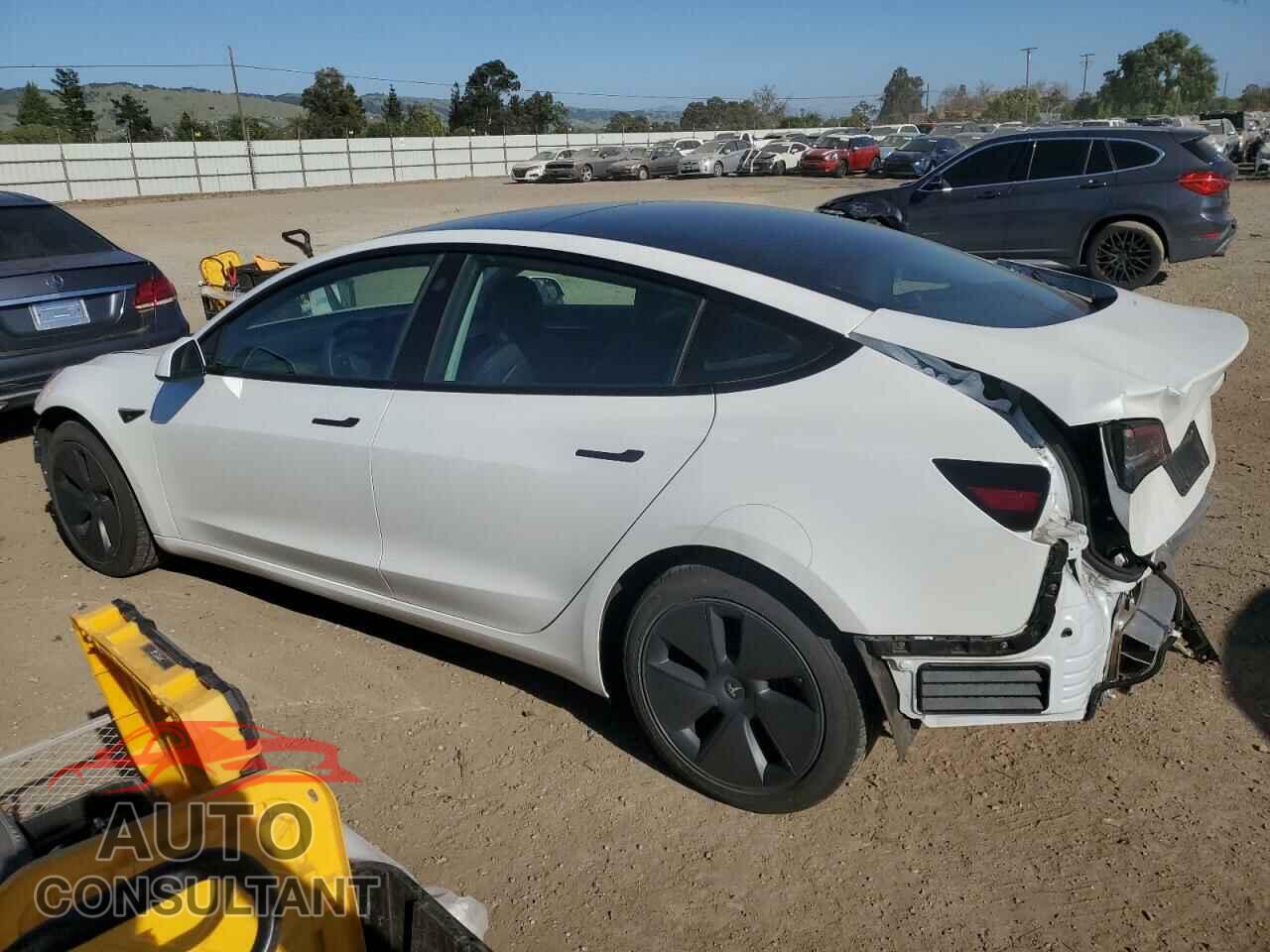 TESLA MODEL 3 2022 - 5YJ3E1EB2NF113777