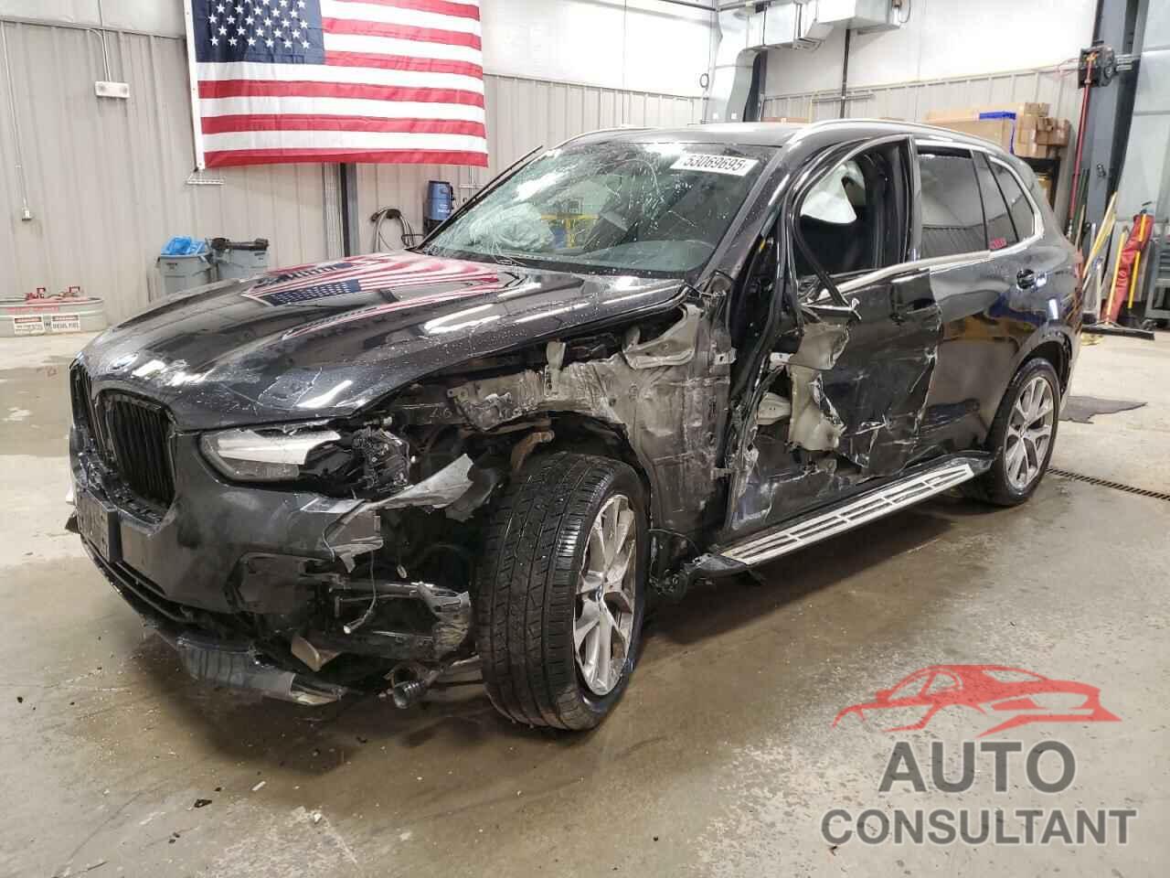 BMW X5 2023 - 5UXCR6C08P9P63504