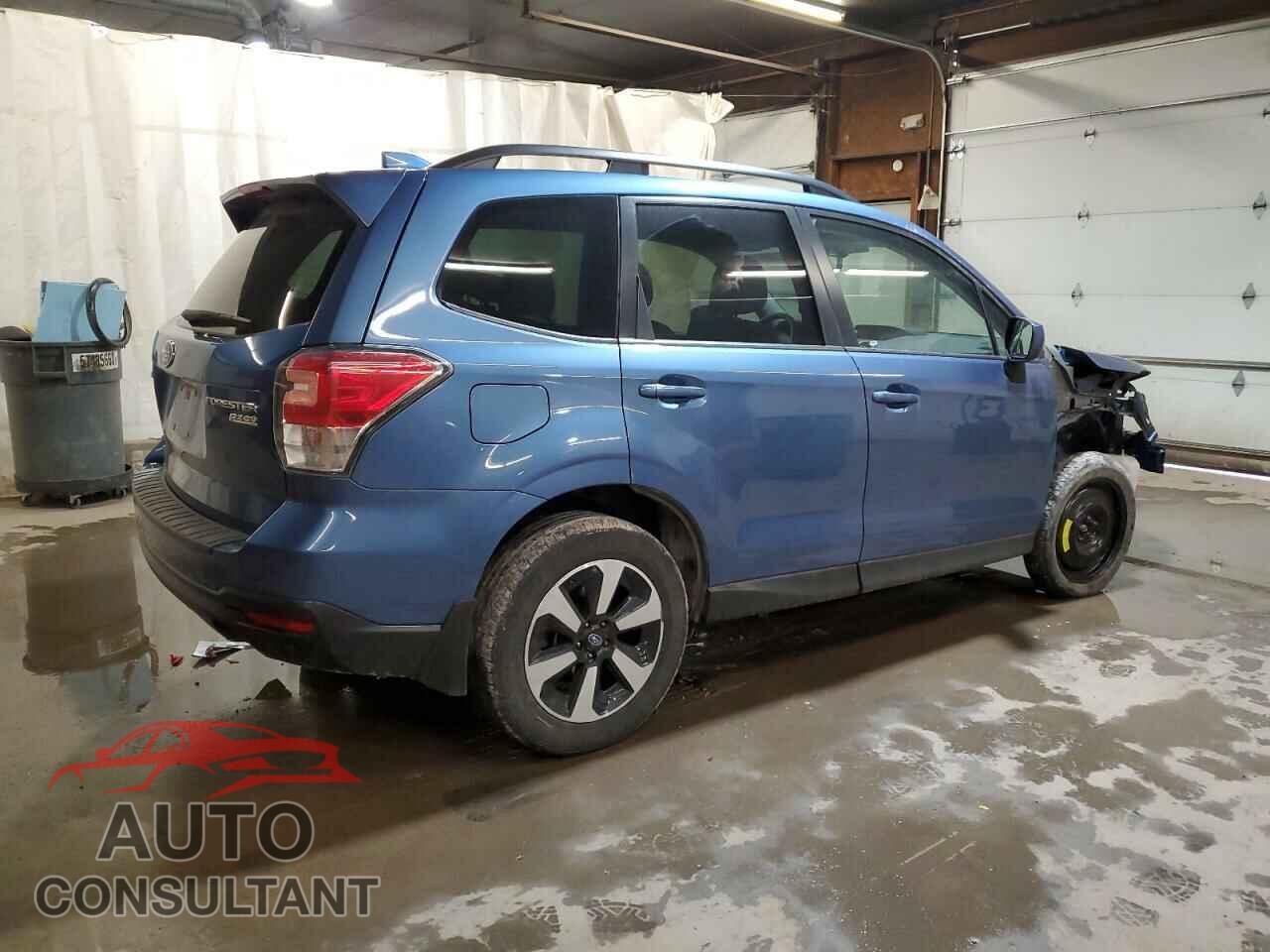 SUBARU FORESTER 2017 - JF2SJAEC0HH506103