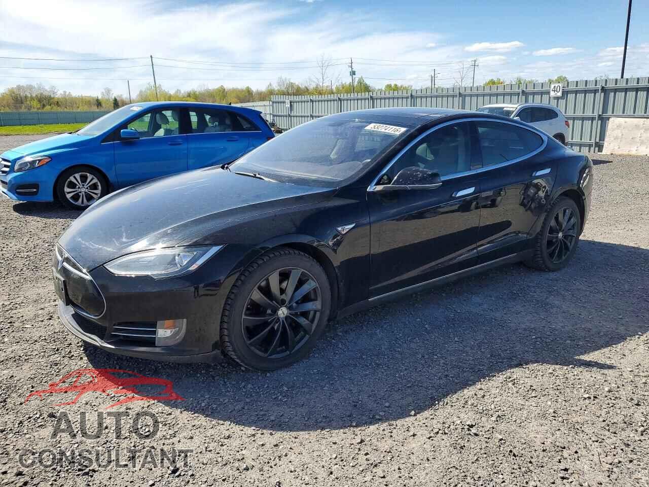 TESLA MODEL S 2013 - 5YJSA1CP8DFP25597
