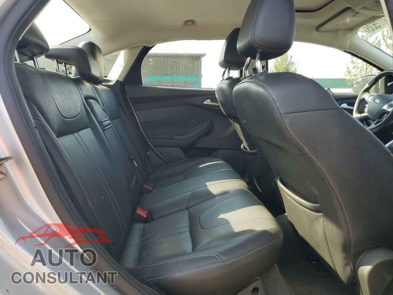 FORD FOCUS 2012 - 1FAHP3H29CL330699