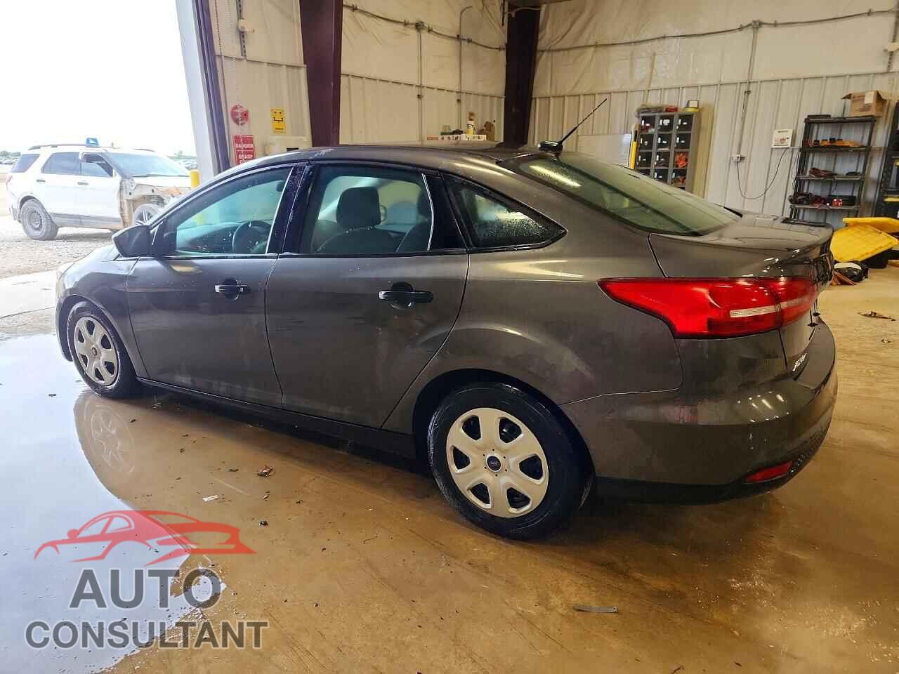FORD FOCUS 2016 - 1FADP3E29GL227467